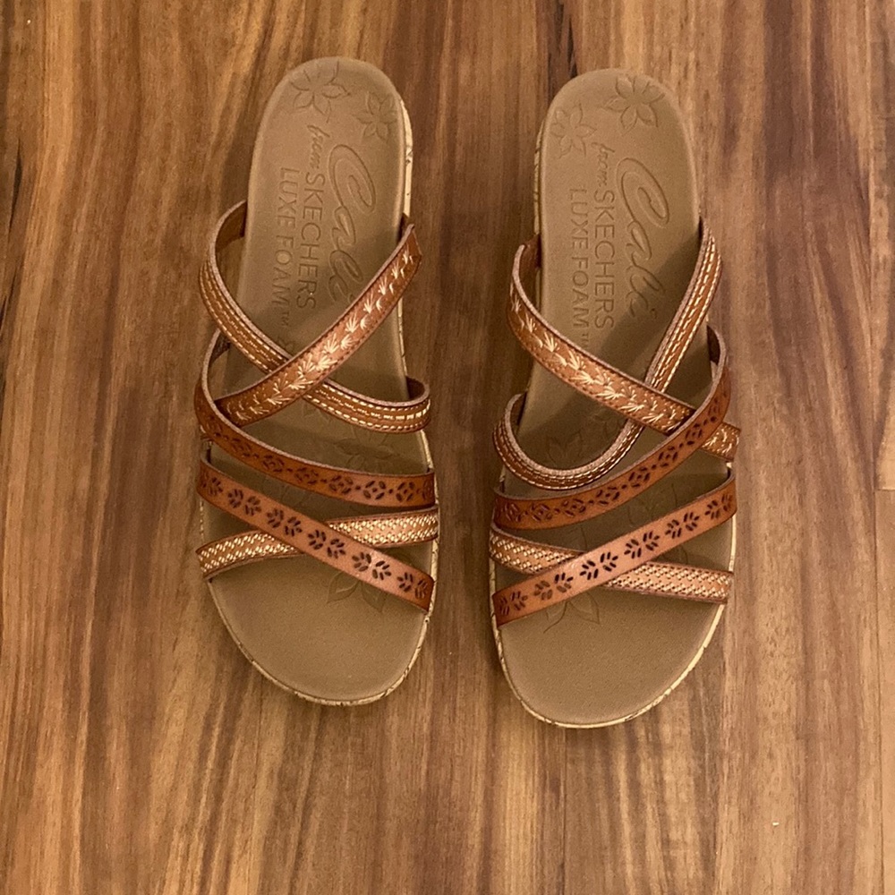 Women’s heels size 8